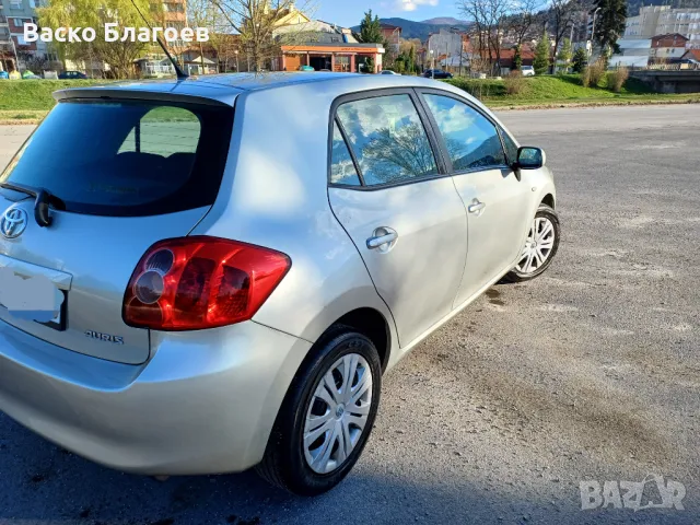 Toyota Auris 1.33vvt , снимка 2 - Автомобили и джипове - 48669045