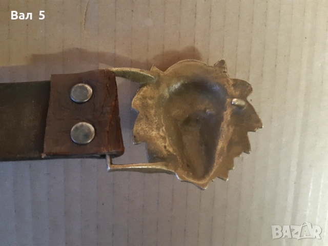 Много стар колан с масивна тока - бронзова лъвска глава, снимка 7 - Антикварни и старинни предмети - 53987553