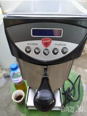 Професионална кафе мелачка Eureca Mythos с механизъм за пресоване ., снимка 3 - Кафе машини - 50800163