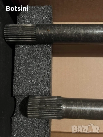 Предни полуоски Nissan Patrol Y61, снимка 4 - Части - 52673731