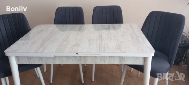 Комплект трапезна разтегателна маса + 4 стола