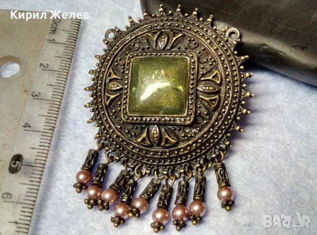 СТАР ЕМАЙЛИРАН БРОНЗОВ МЕДАЛЬОН РЕТРО ОРНАМЕНТИРАН с РОЗОВИ ПЕРЛИЧКИ 42388, снимка 2 - Антикварни и старинни предмети - 51255586