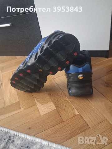 Оригинални юношески маратонки Nike Air Max, снимка 4 - Детски маратонки - 53910979