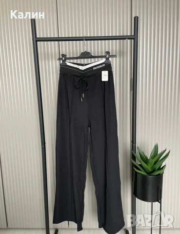 Дамски панталони Miu Miu - три цвята - 23€, снимка 3 - Панталони - 53608485