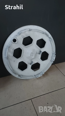 Комплект оригинални тасове 13 за Renault Twizy 403156646R 403150739R, снимка 13 - Аксесоари и консумативи - 52883471