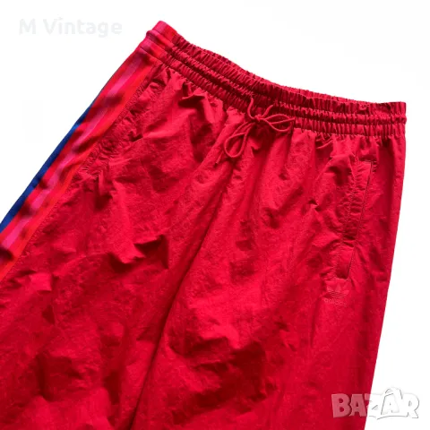 Долнище Adidas Trefoil 3D Track Pants Red - М/L, снимка 2 - Спортни екипи - 49611042