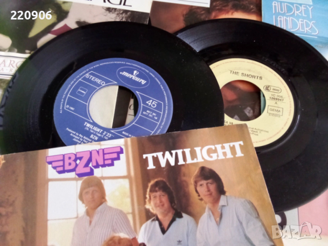 Лот 7" плочи хит disco/pop сингли от 80-те (15 бр), снимка 3 - Грамофонни плочи - 54075830