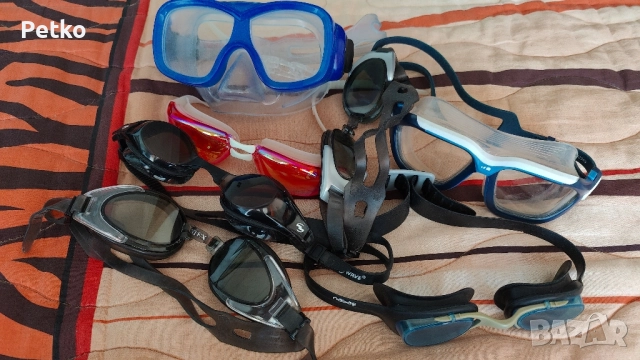 Очила за плуване и шапка за плуване