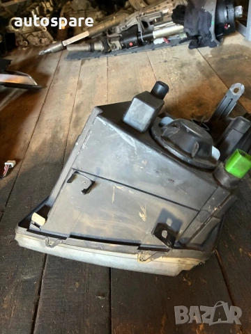 Десен фар Ford Connect (2003-2010г.) Форд Конект. С забвлежка. , снимка 4 - Части - 53796447