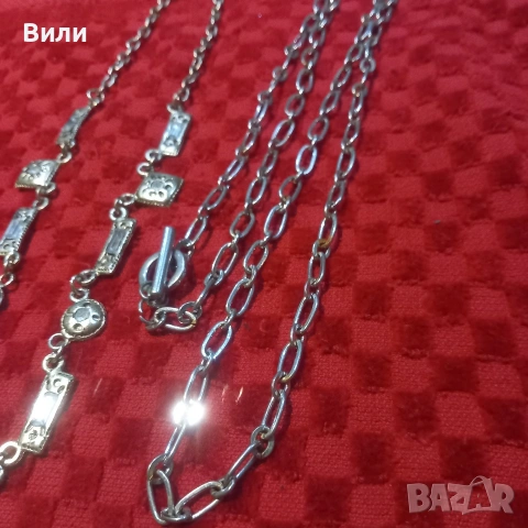 Лот от две колиета, снимка 3 - Колиета, медальони, синджири - 53575092