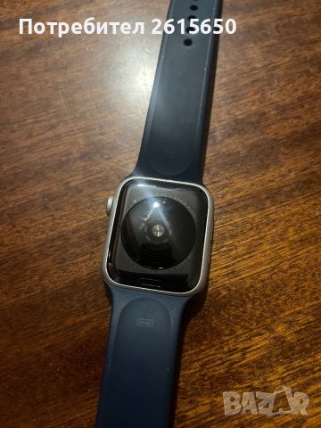 Apple watch SE 44mm, снимка 2 - Смарт гривни - 45181050