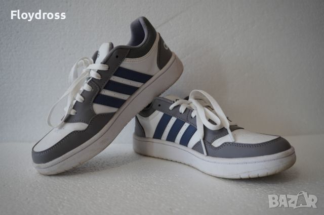 Маратонки Adidas, снимка 2 - Детски маратонки - 46621671