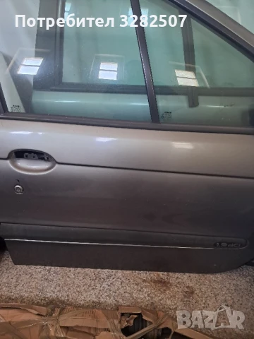 Врати за Рено Сценик, снимка 8 - Части - 39830610