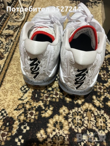 Продавам, снимка 2 - Маратонки - 53649913