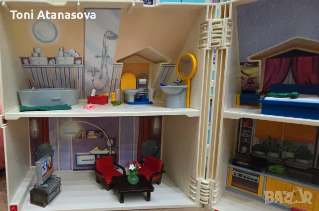 Playmobil Dollhouse - Мобилна къща за кукли + Училищен автобус Playmobil, снимка 5 - Конструктори - 47242120