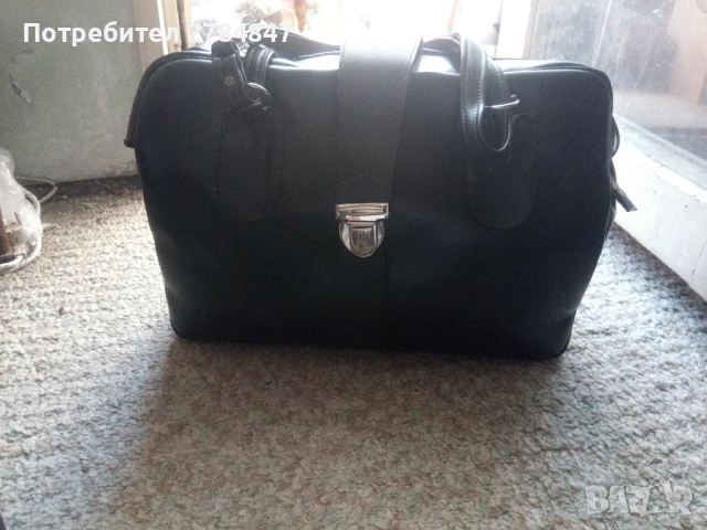 Кожена пътна чанта от социализма 