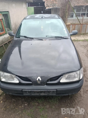 Рено Меган на части 