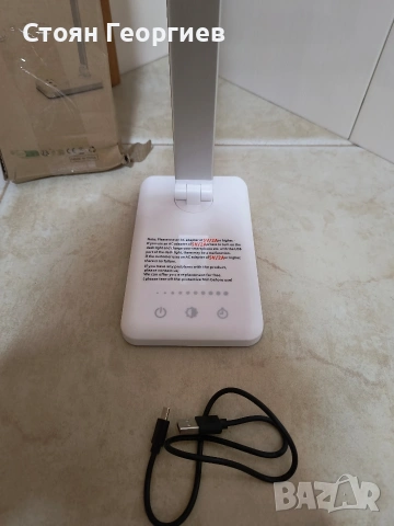 Чисто нова лед лампа за бюро, снимка 3 - Настолни лампи - 53501625