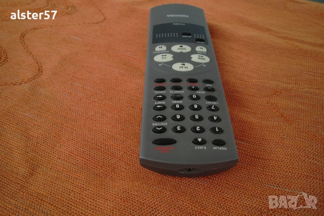 Дистанционно за видео Toshiba VT-210EG, снимка 4 - Дистанционни - 51568726