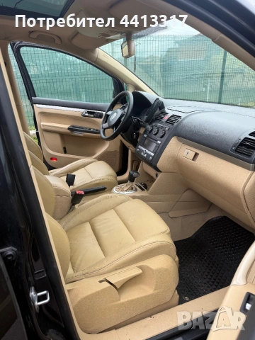 Vw touran, снимка 10 - Автомобили и джипове - 53433924