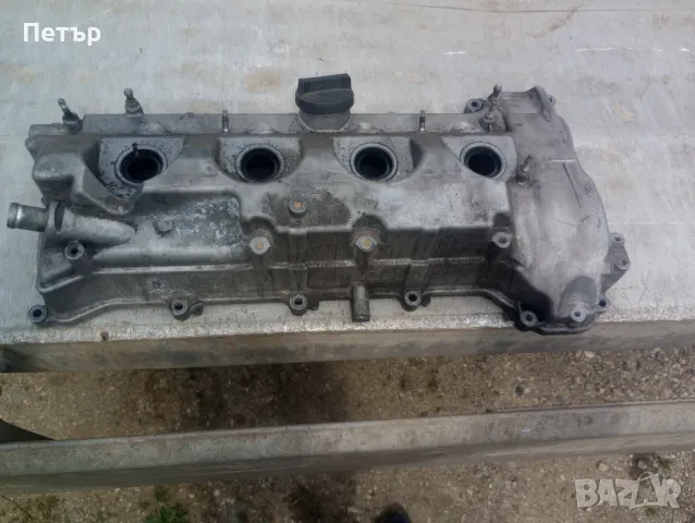 Капак клапани капак глава тойота 2.0 ,2.2 D4D Авенсис Корола рав 4 и д-р., снимка 3 - Части - 49958334