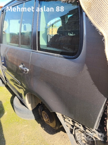 Задна Лява Врата за Wv touran 2007 , снимка 3 - Части - 52952766