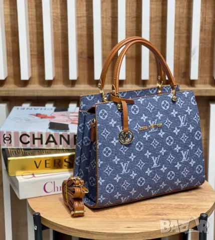 Дамски Чанти - 23 х 26 см.  louis vuitton , снимка 7 - Чанти - 48790702