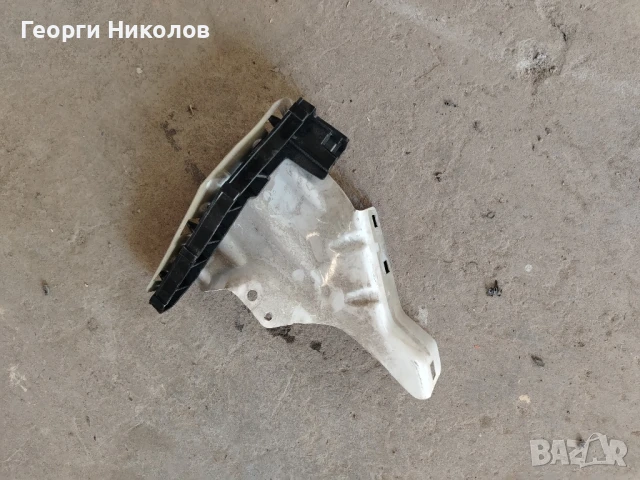 ляв държач за ситроен ц3, citroen c3, след 2016г, снимка 2 - Части - 50716013