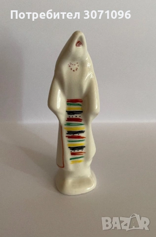 Порцеланова фигурка