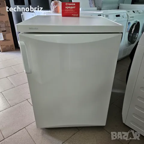 Немски малък хладилник с камера Miele - ГАРАНЦИЯ, снимка 1