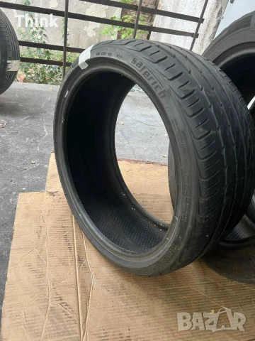 Гума SafeRich FRC 26 235/35/19, снимка 3 - Гуми и джанти - 51279625