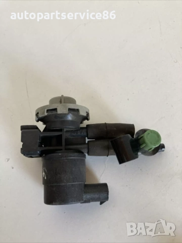 Вакуумен соленоиден клапан за Jeep Cherokee 3.7 (2005) 52128550AA