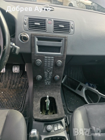***Само на части*** Volvo S40 1.6d  2005г , снимка 7 - Автомобили и джипове - 53430296