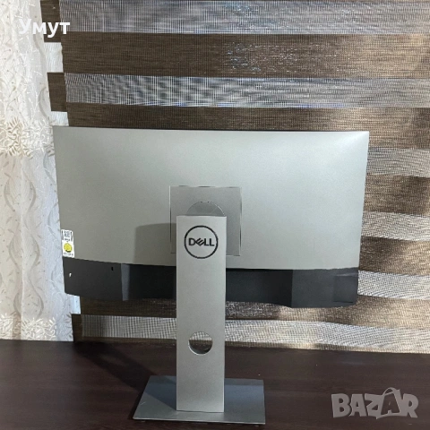 Dell монитор , снимка 2 - Работни компютри - 54238227
