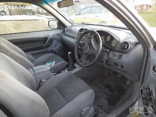 Toyota Rav4 2.0 d4d НА ЧАСТИ , снимка 6 - Автомобили и джипове - 49597647