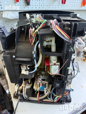 Евтини Части - Delonghi Magnifica ESAM3000 ESAM 3000, снимка 8 - Кафемашини - 52245090