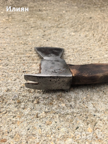 Брадва, снимка 3 - Антикварни и старинни предмети - 53736000