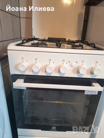 Газова готварска печка , снимка 4 - Печки, фурни - 52581347