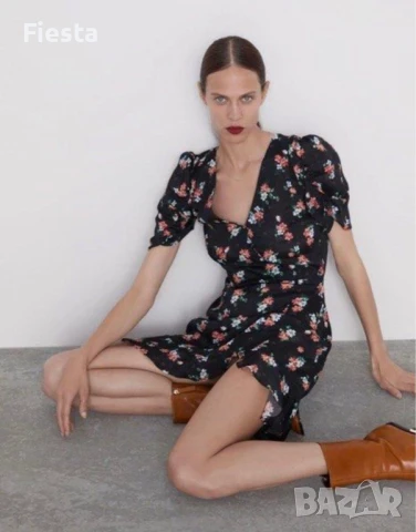 Нова черна флорална мини рокля Zara, размер XS