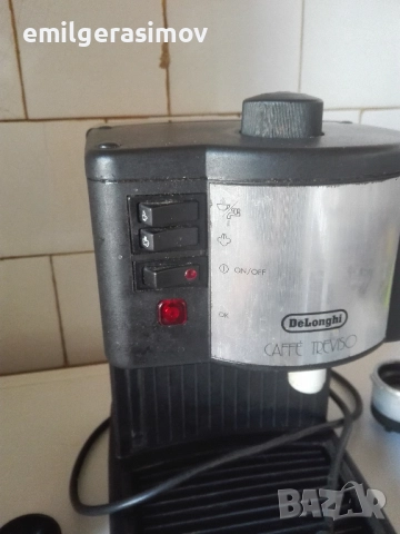 Кафемашина Delonghi treviso и лъжици за кафе. , снимка 2 - Прибори за хранене, готвене и сервиране - 39578876