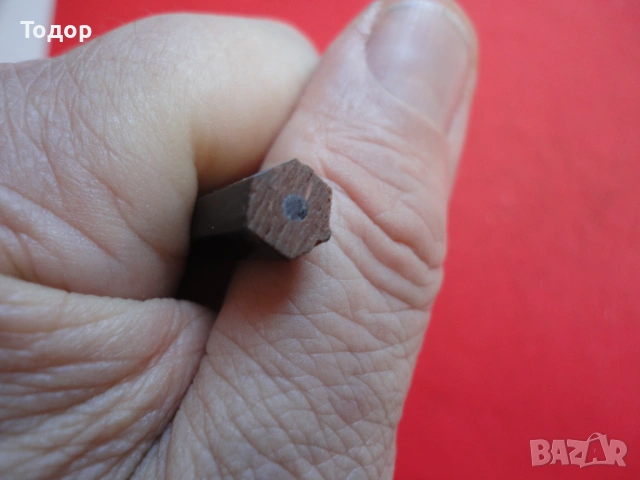 Молив Bohemia Works Toison, снимка 5 - Ученически пособия, канцеларски материали - 54099370