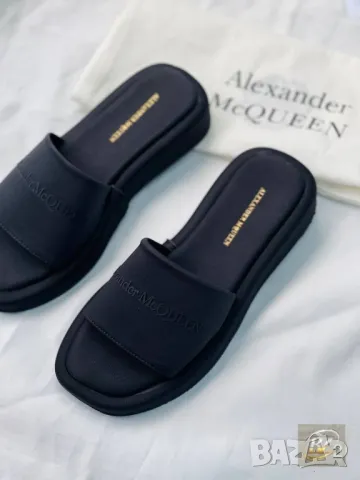 чехли Alexander Mcqueen , снимка 10 - Чехли - 48981424