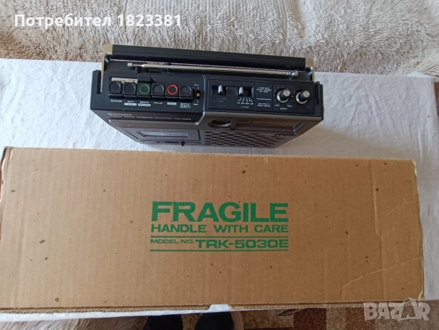 Корекомско Hitachi TRK-5030E, снимка 3 - Радиокасетофони, транзистори - 52878546