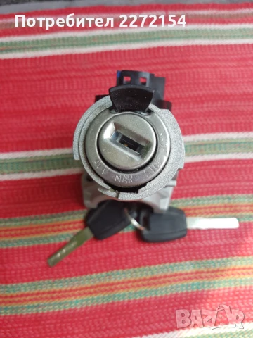 Контактен патрон с конзола и клейморед за бус, снимка 3 - Аксесоари и консумативи - 51178021