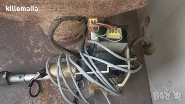 Антена свалена от Нисан, снимка 2 - Части - 54242139