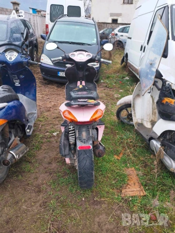 ДВА СКУТЕРА: HONDA 125 И HONDA X8R, снимка 9 - Мотоциклети и мототехника - 53614484