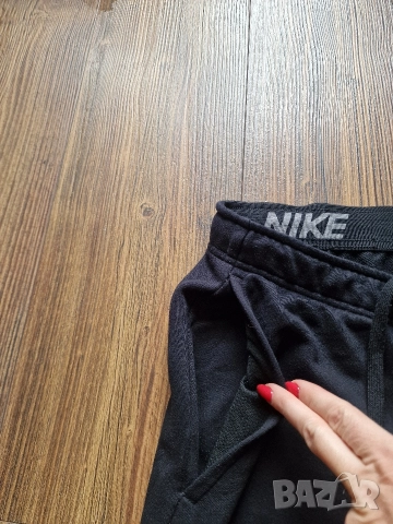 Страхотно мъжко спортно долнище NIKE размер M , снимка 6 - Спортни дрехи, екипи - 52570024