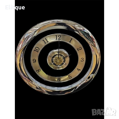 Кръгъл стенен часовник. Диаметър: 30см. В златист цвят с прозрачна част, снимка 2 - Други стоки за дома - 52903394