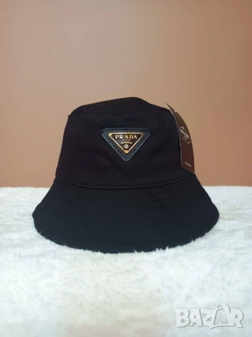 шапки prada fendi guess christian dior louis vuitton, снимка 11 - Шапки - 51458933