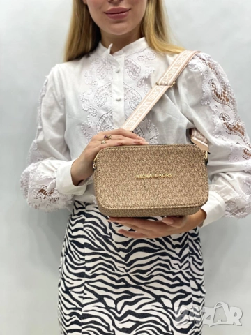 чанти michael kors , снимка 10 - Чанти - 51444518